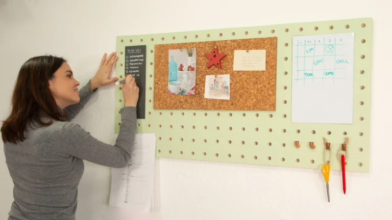 ¿Cómo hacer un panel perforado?